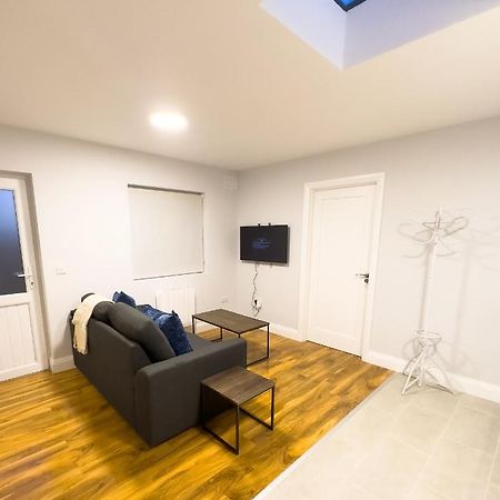 Entire Cozy Guest House Голвей Екстер'єр фото